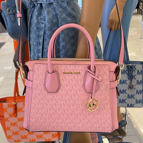 MICHAEL Michael Kors Mercer Small Top Zip Logo Belted Satchel
Carnation
NWT - Picture 15 of 16